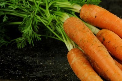 Moestuinieren: worteltjes uit eigen tuin (Tuinieren)